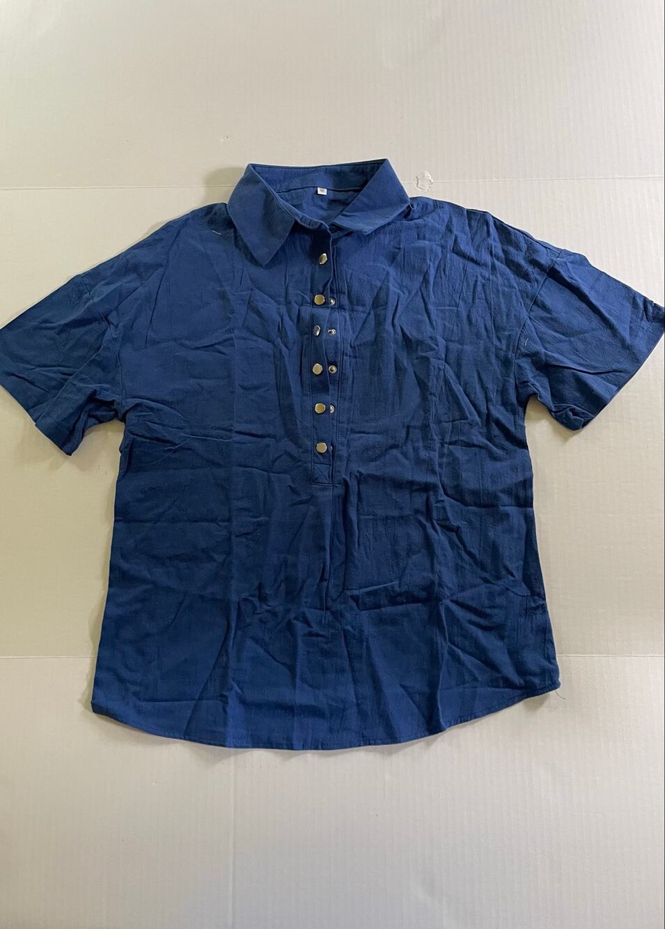 Women Blue short Sleeve Pullover Shirt with Buttons Size M